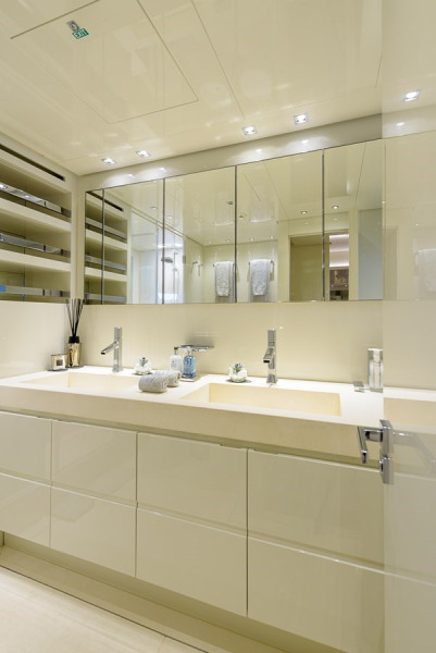 SL 104 2012 SANLORENZO YACHTS