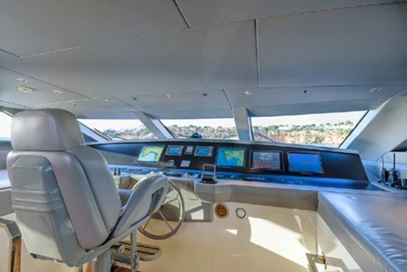 SL 104 2012 SANLORENZO YACHTS