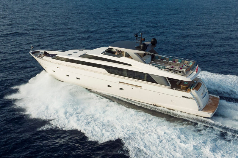 SL 104 2012 SANLORENZO YACHTS