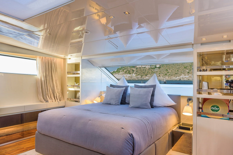 SL 104 2012 SANLORENZO YACHTS