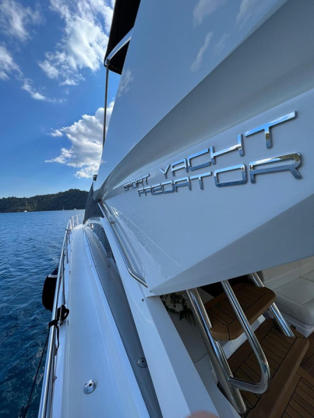 68 Sport Yacht 2013 SUNSEEKER