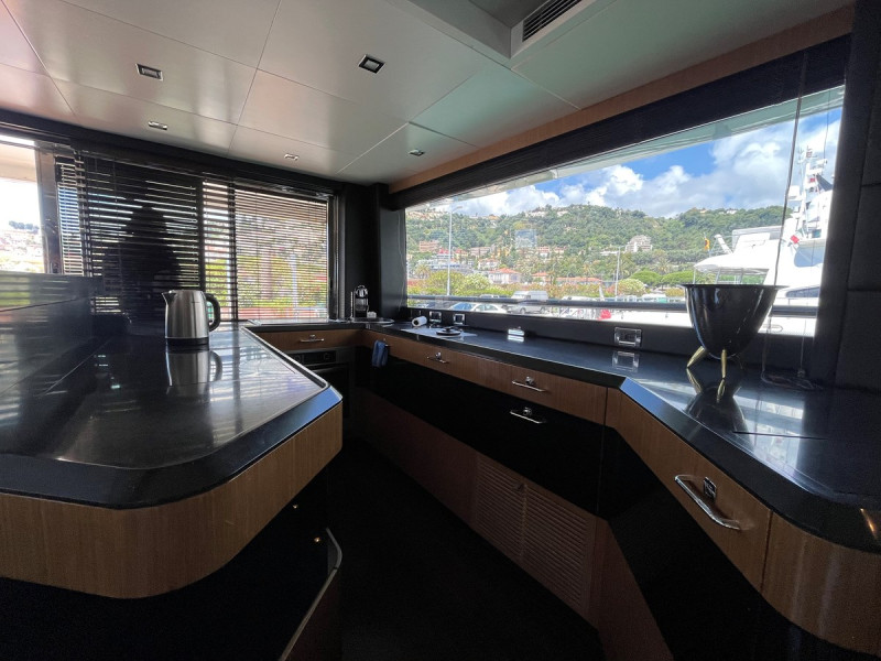 MAGELLANO 74 2012 AZIMUT YACHTS