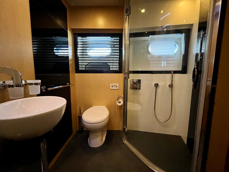 MAGELLANO 74 2012 AZIMUT YACHTS