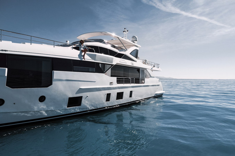 GRANDE 32 METRI 2019 AZIMUT YACHTS