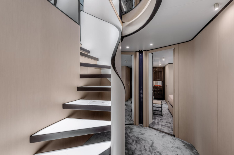 GRANDE 32 METRI 2019 AZIMUT YACHTS