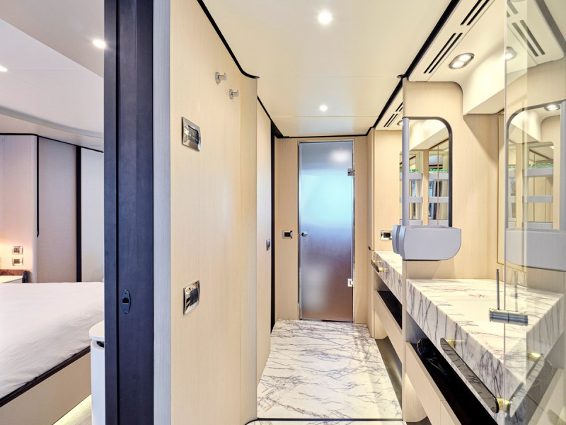 GRANDE 32 METRI 2019 AZIMUT YACHTS