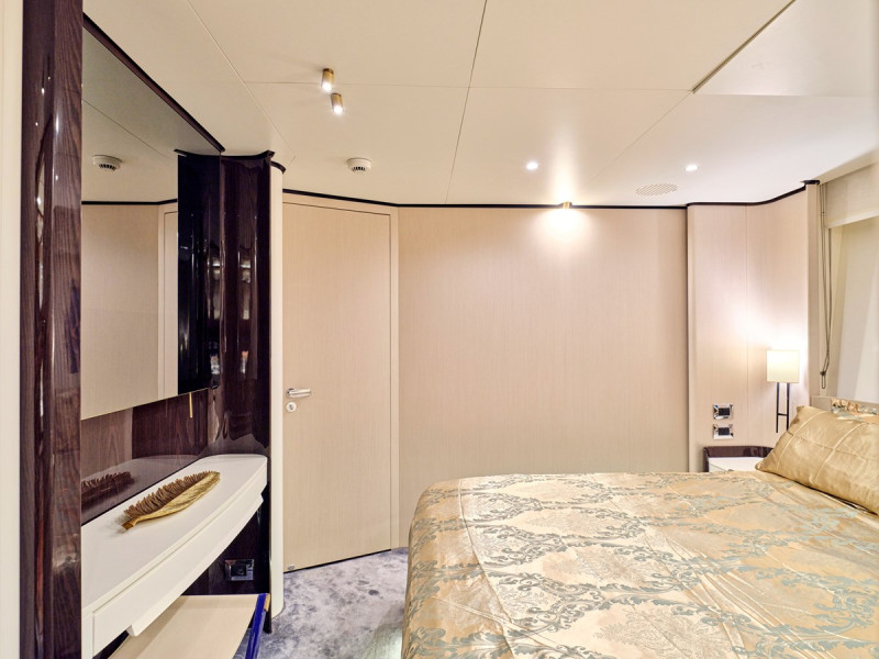 GRANDE 32 METRI 2019 AZIMUT YACHTS