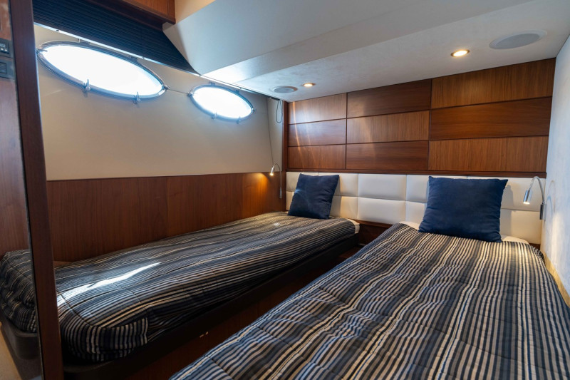 2012 PRINCESS YACHTS