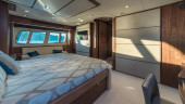80 FLY 2011 SUNSEEKER