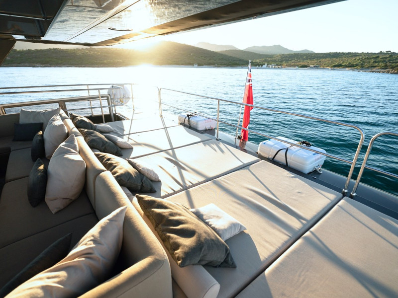 60 POWER ECO 2024 SUNREEF YACHTS