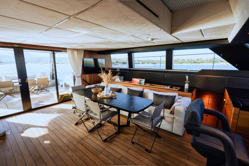 60 POWER ECO 2024 SUNREEF YACHTS