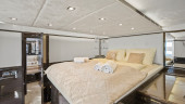 70 POWER  2013 SUNREEF YACHTS