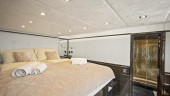 70 POWER  2013 SUNREEF YACHTS
