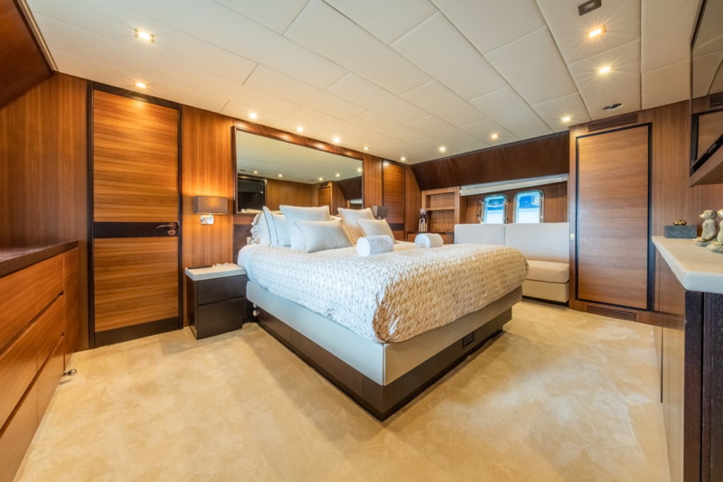 27 2008 ARNO LEOPARD