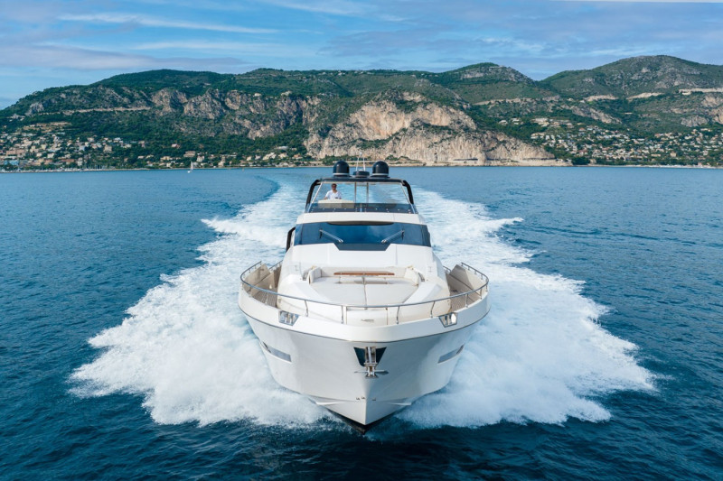 CAYMAN YACHTS F920 2018 SANLORENZO YACHTS