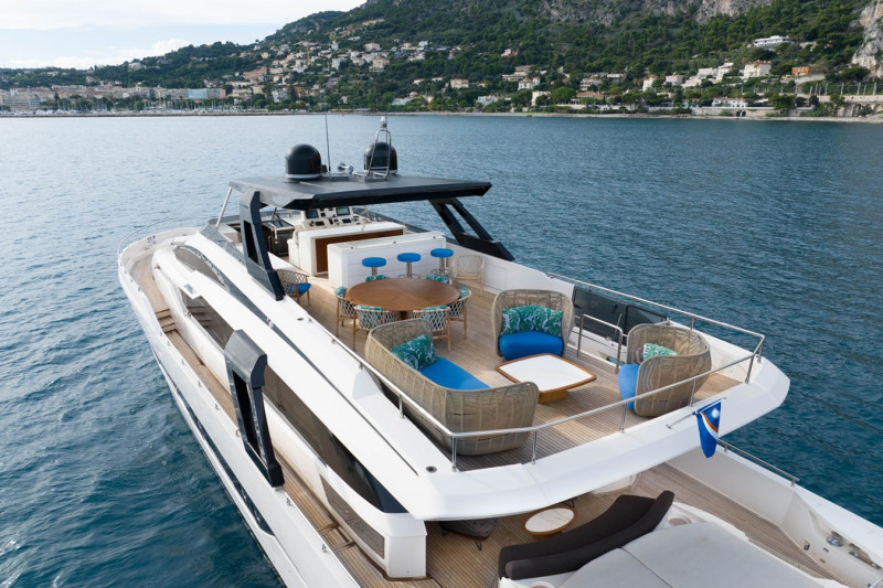 CAYMAN YACHTS F920 2018 SANLORENZO YACHTS