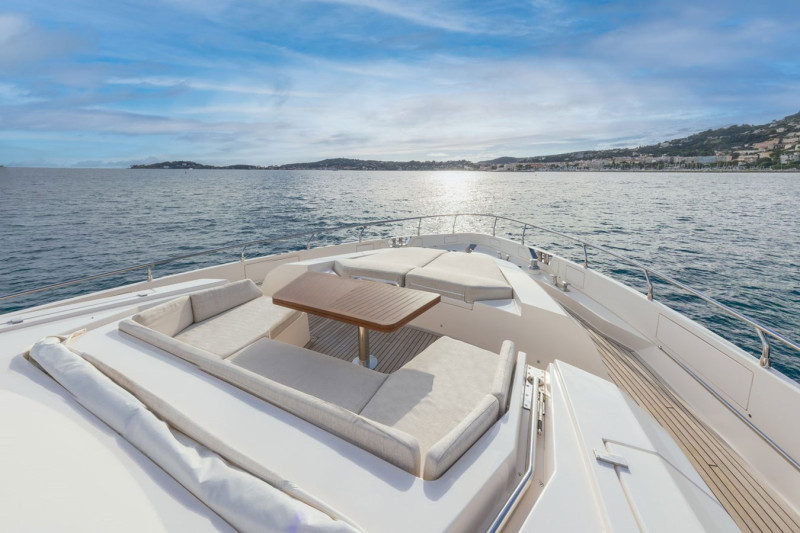 CAYMAN YACHTS F920 2018 SANLORENZO YACHTS