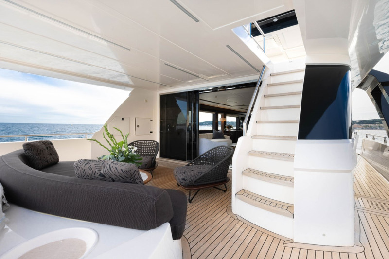 CAYMAN YACHTS F920 2018 SANLORENZO YACHTS