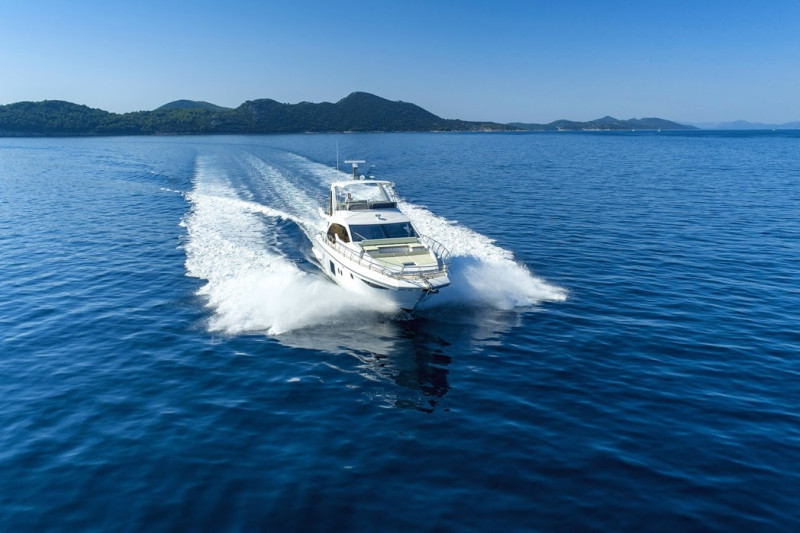 66 Fly 2018 AZIMUT YACHTS