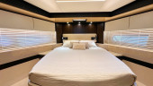 66 FLY 2018 AZIMUT YACHTS