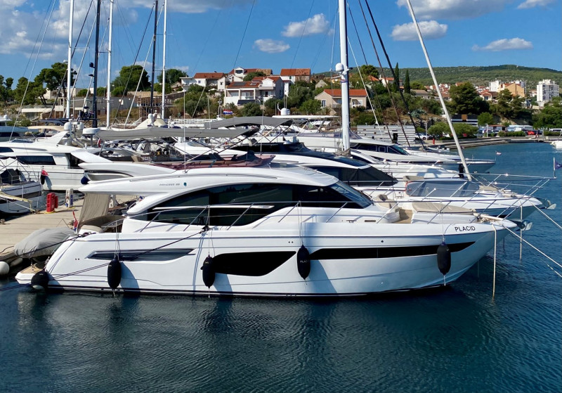 F 55 2019 PRINCESS YACHTS