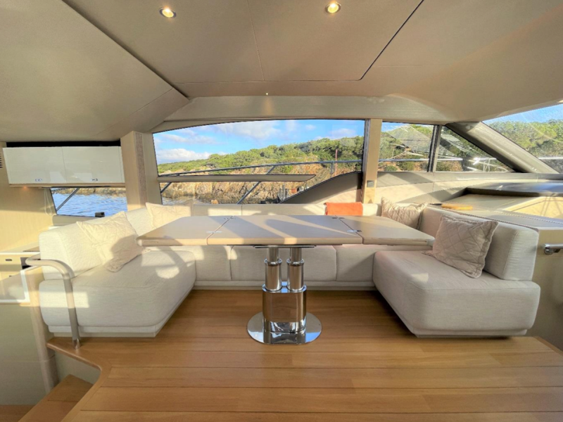 F 55 2019 PRINCESS YACHTS