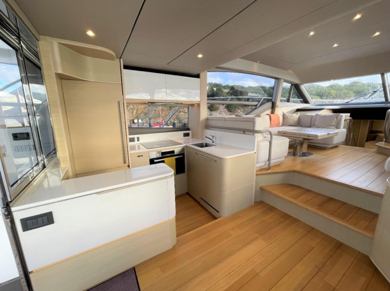 F 55 2019 PRINCESS YACHTS