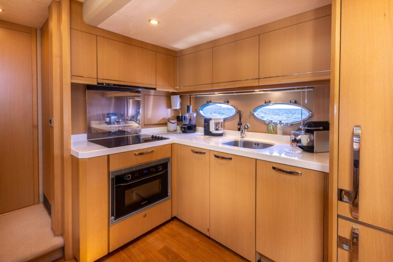 2008 PRINCESS YACHTS