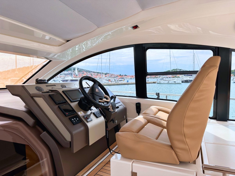 TARGA 48 OPEN 2014 FAIRLINE