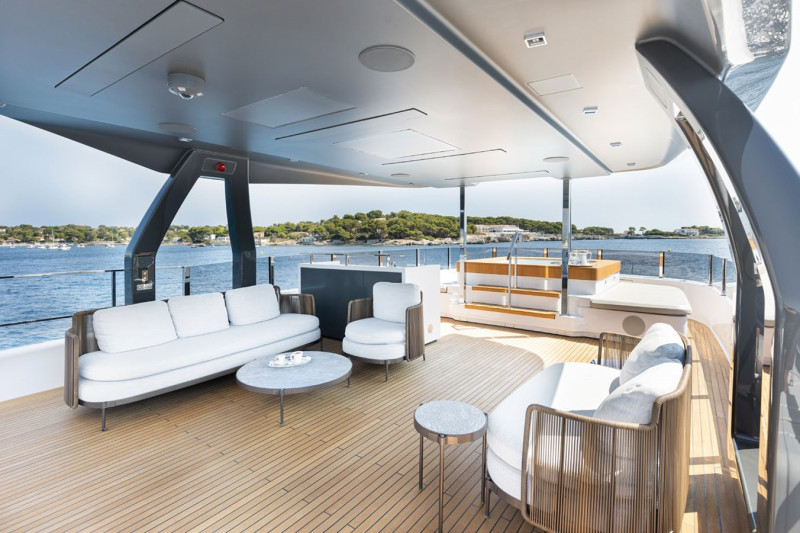 NAVETTA 33 2022 CUSTOM LINE