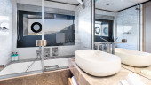 NAVETTA 33 2022 CUSTOM LINE