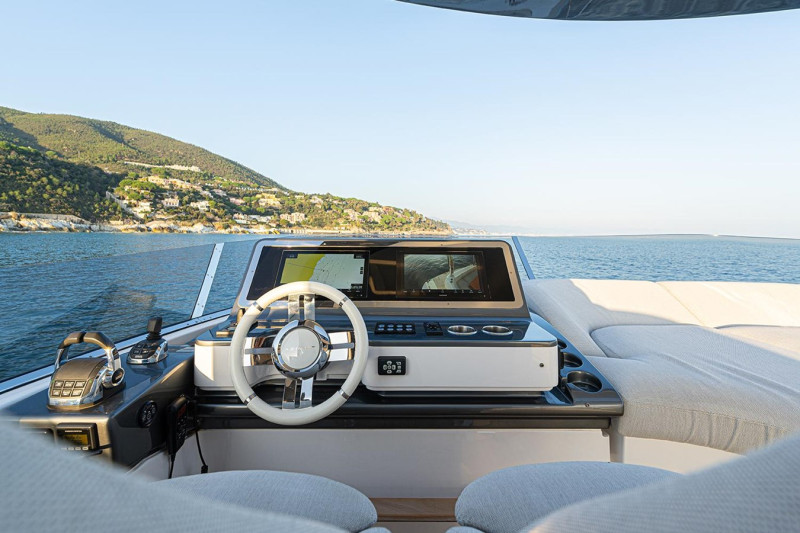 78 FLYBRIDGE 2021 AZIMUT YACHTS