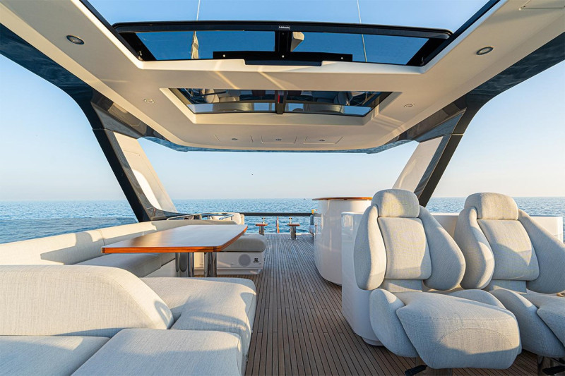 78 FLYBRIDGE 2021 AZIMUT YACHTS
