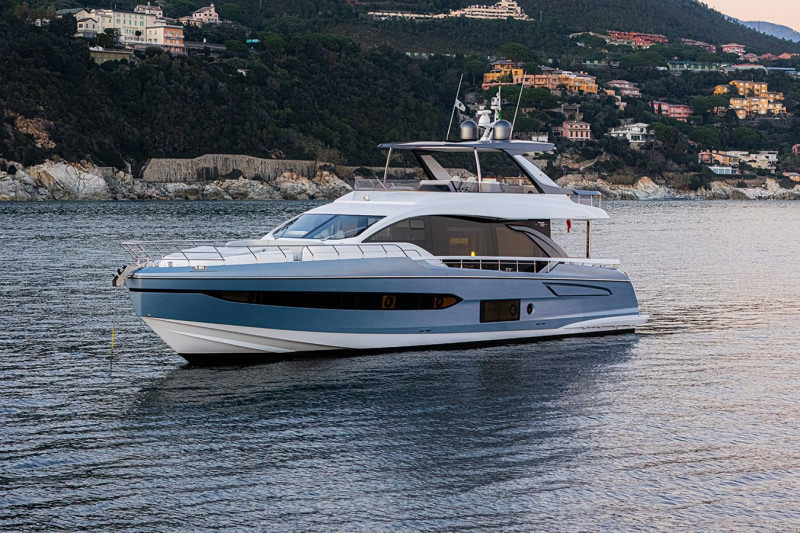 78 FLYBRIDGE 2021 AZIMUT YACHTS