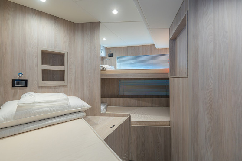 78 FLYBRIDGE 2021 AZIMUT YACHTS