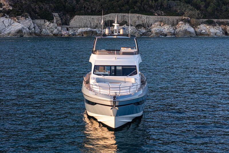 78 FLYBRIDGE 2021 AZIMUT YACHTS