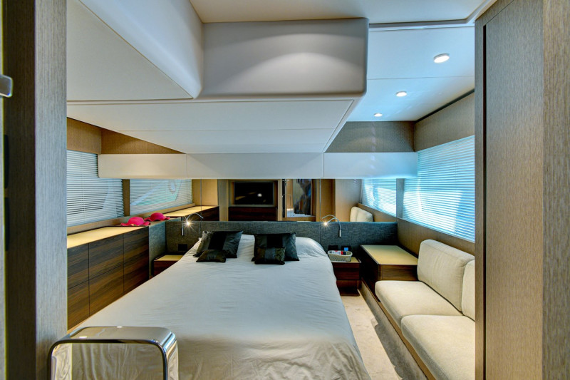 FERRETTI 500 2021 FERRETTI YACHTS