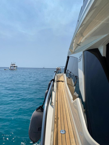 FERRETTI 500 2021 FERRETTI YACHTS