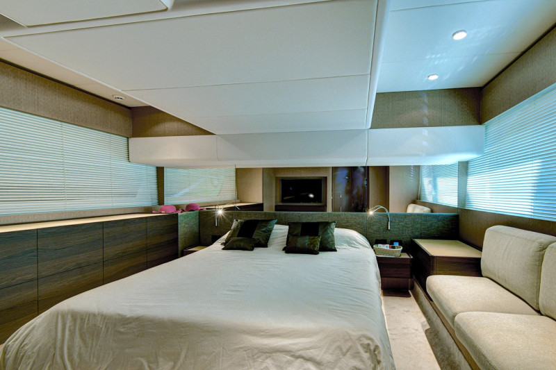 FERRETTI 500 2021 FERRETTI YACHTS