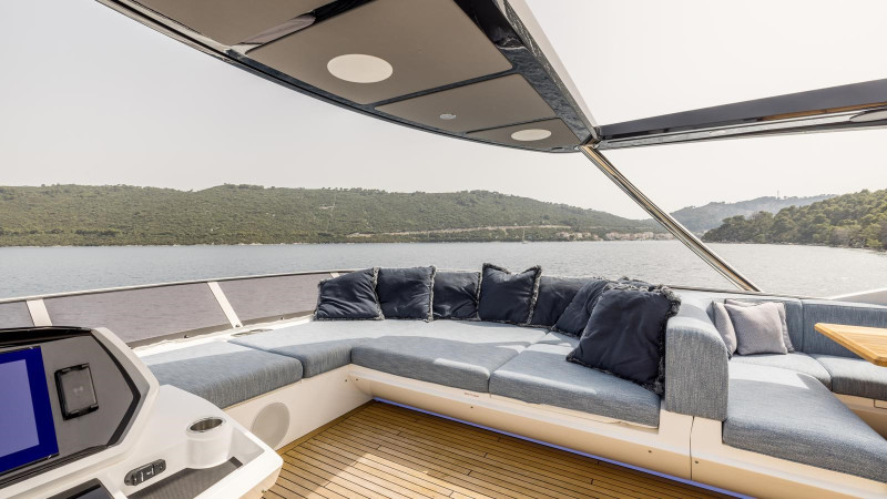 OCEAN 90 2023 SUNSEEKER