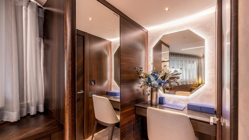 OCEAN 90 2023 SUNSEEKER