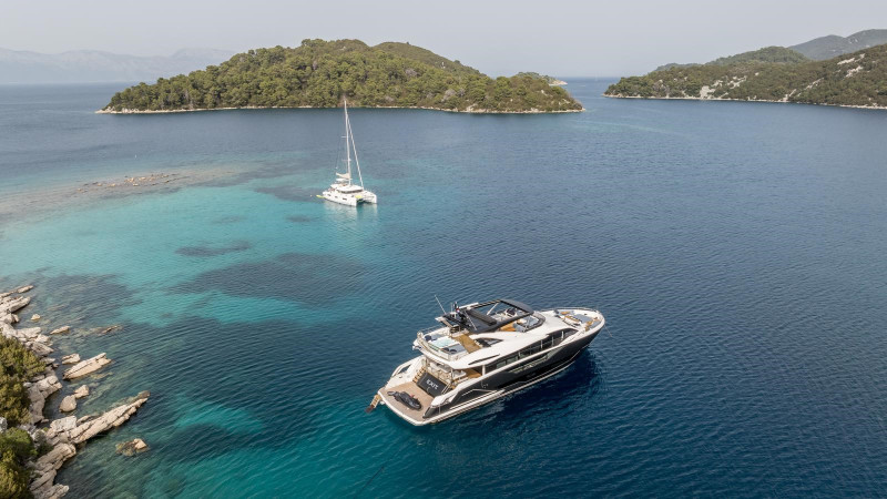 OCEAN 90 2023 SUNSEEKER