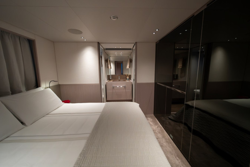 SD96 2022 SANLORENZO YACHTS