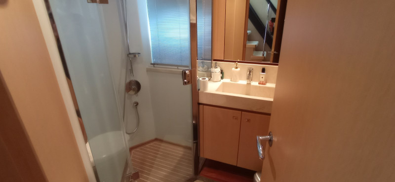 V78 2011 PRINCESS YACHTS