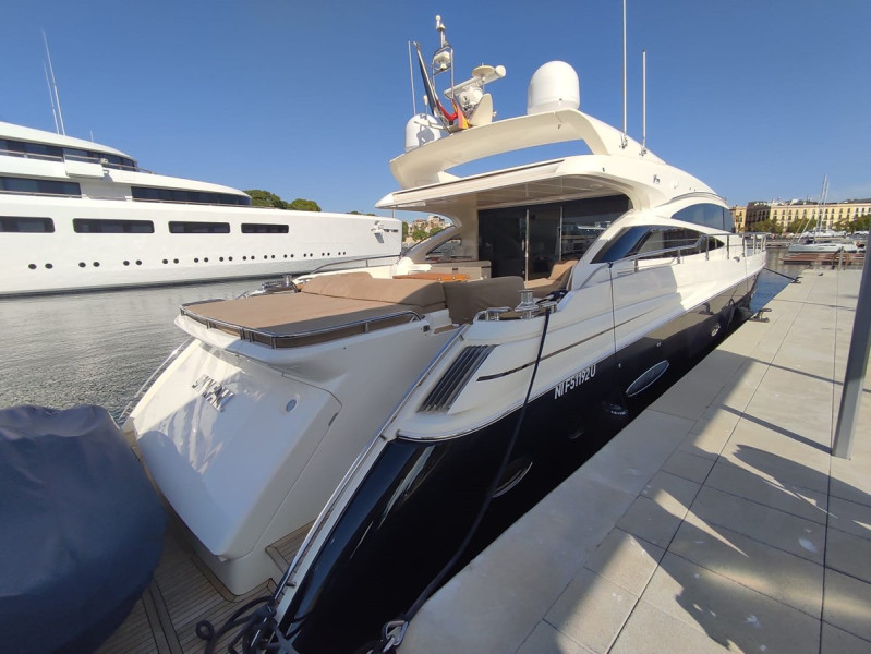V78 2011 PRINCESS YACHTS