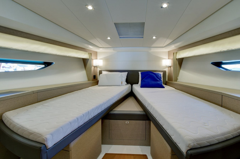 PRESTIGE 50 FLY 2019 PRESTIGE