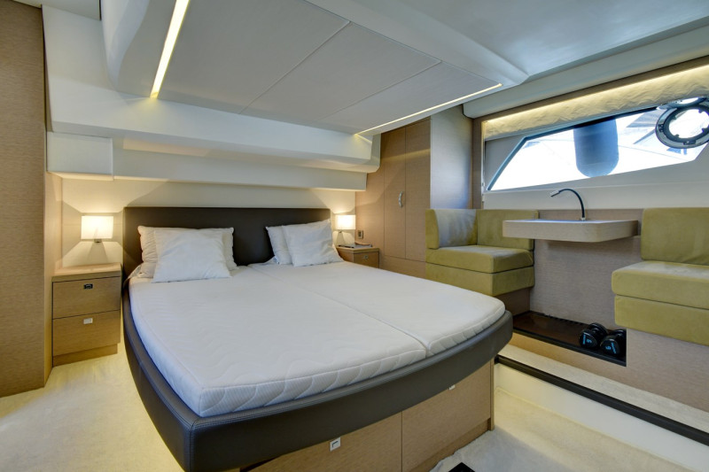 PRESTIGE 50 FLY 2019 PRESTIGE