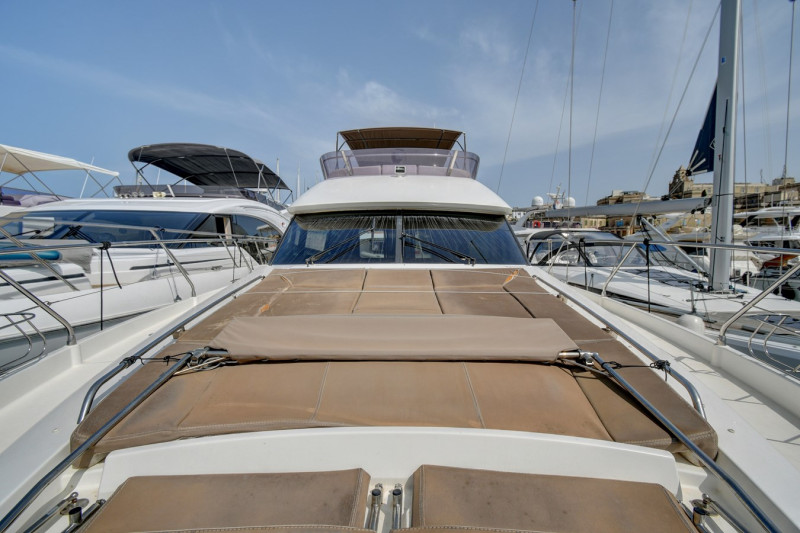 PRESTIGE 62 2015 PRESTIGE