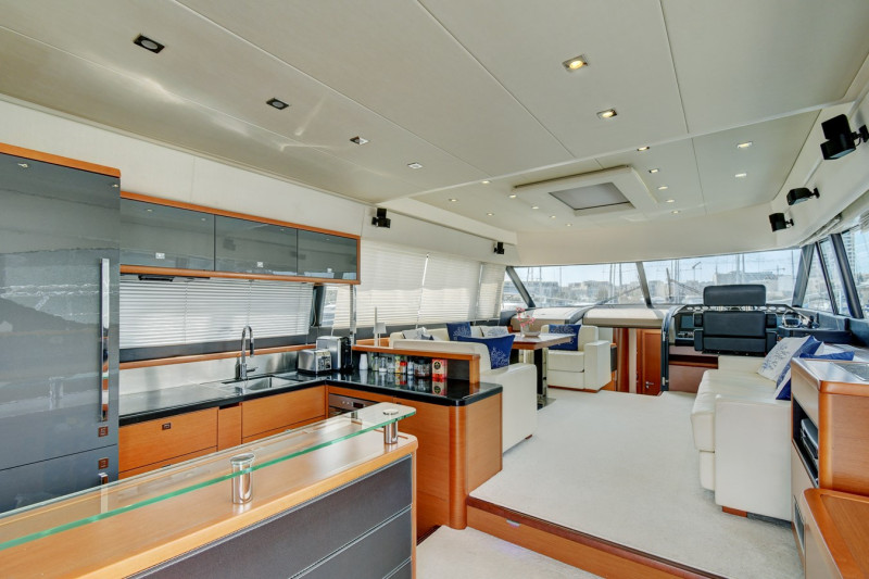 PRESTIGE 62 2015 PRESTIGE