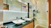 PRESTIGE 62 2015 PRESTIGE